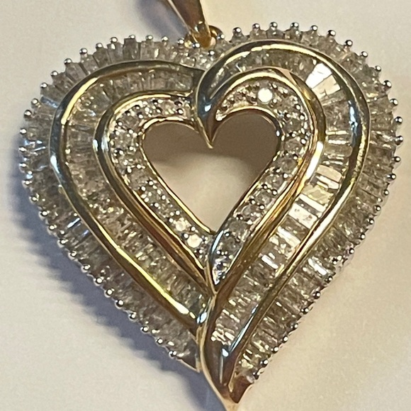 Jewelry - Natural Diamond Heart Pendant in Sterling Silver Setting Gold Brilliant Baguette